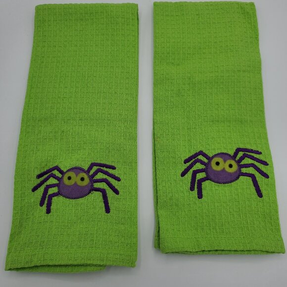 Set of Two Halloween Spider Cotton Dish Towels - Picture 5 of 5